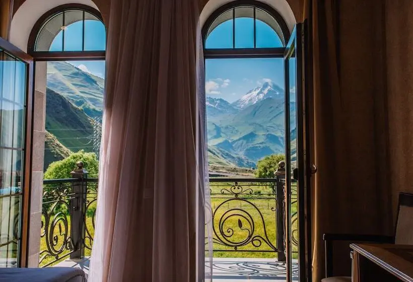 آپارتمان سوپریور 1 خوابه, Sno Inn Kazbegi