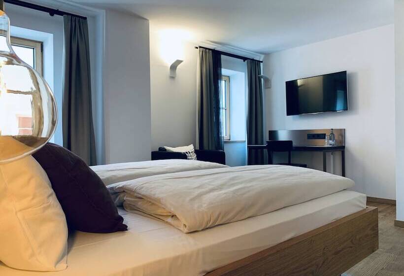 高级大房间, Stadthotel Kachelofen