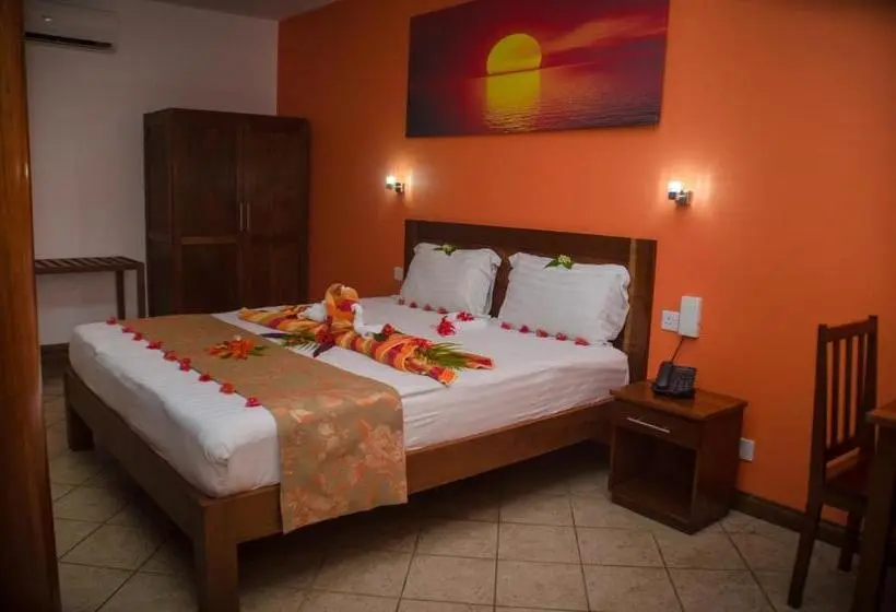 اتاق استاندارد, Sunset Reef Resort & Spa