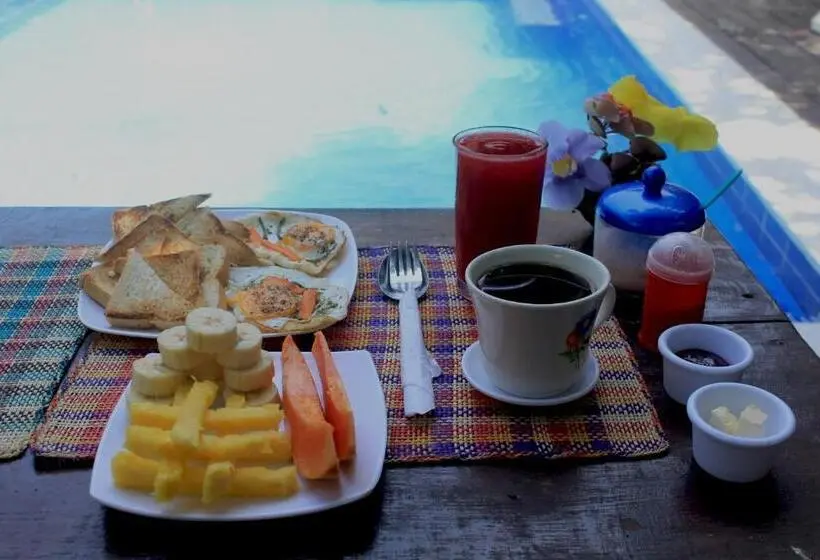 スタンダードルーム, La Natura Hostel & Pool