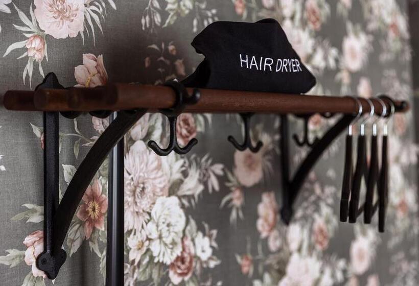 スタンダードルーム, Gibsons Hotell