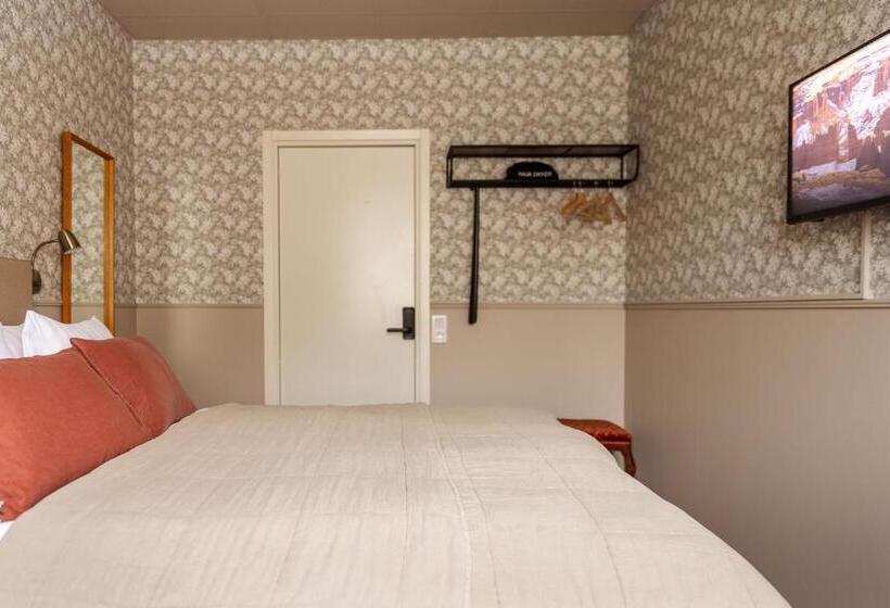 エコノミールーム, Gibsons Hotell