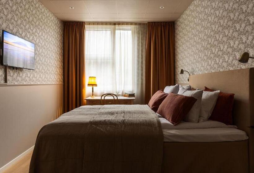 エコノミールーム, Gibsons Hotell