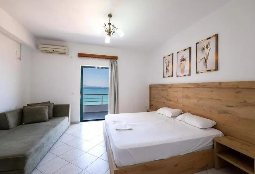 Habitació Quàdruple Estàndard Vista Mar, Mercury Saranda