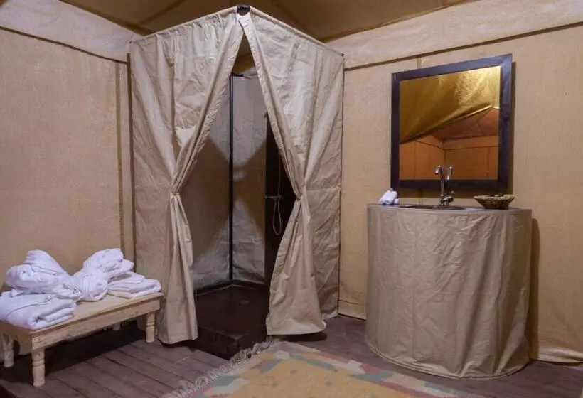 Deluxe Tent, Le Bedouin Agafay