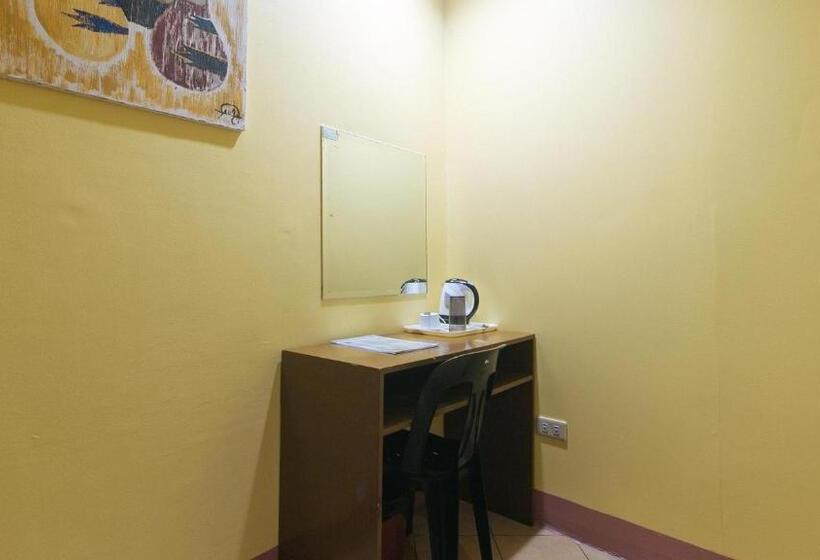 豪华房间, Reddoorz @ Comfy Inn Ermita Manila