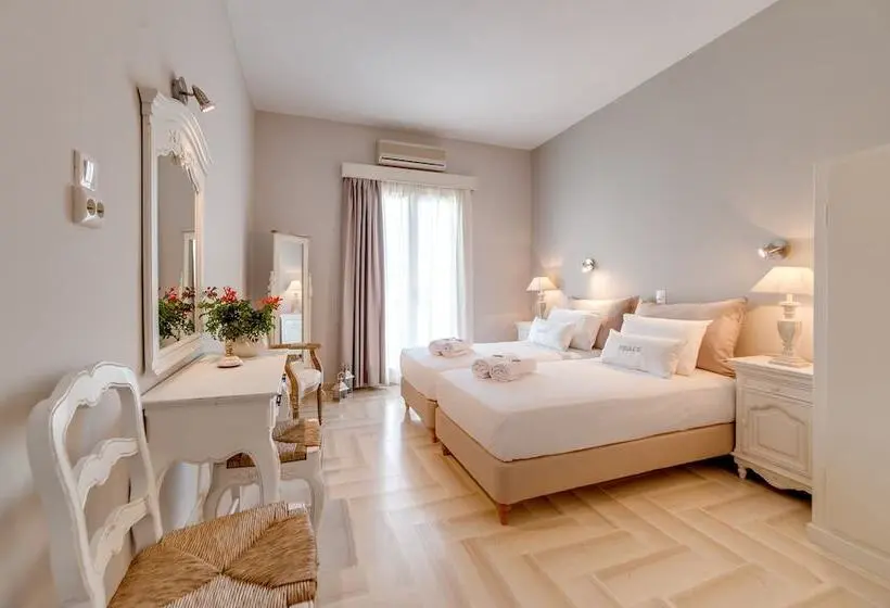 Chambre Supérieure, Anna Platanou