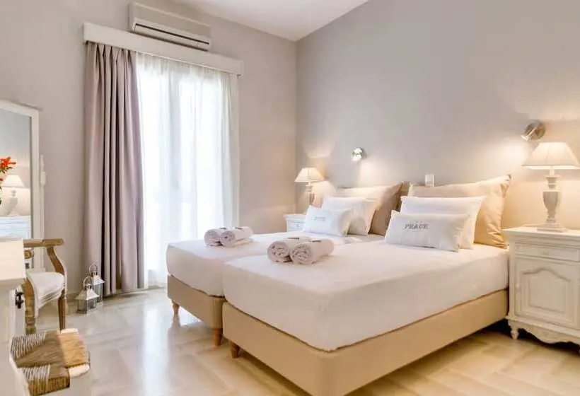 Chambre Supérieure, Anna Platanou