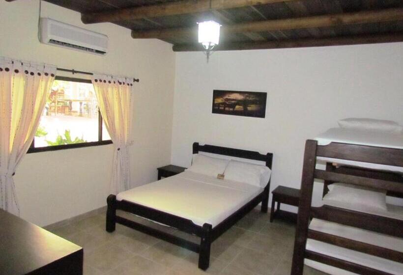 スタンダードトリプルルーム, Tiuma Park