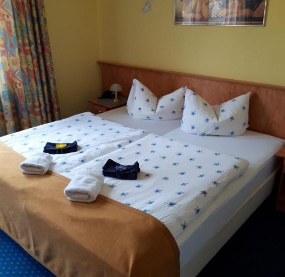 デラックスルーム, Zur Altstadt