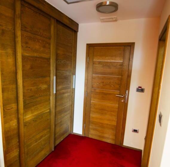 اتاق استاندارد سه تخته با بالکن, Grande Casa Hotel Međugorje