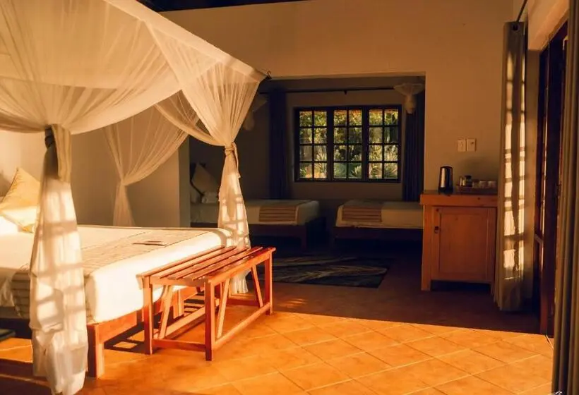 اتاق استاندارد, Masumu River Lodge