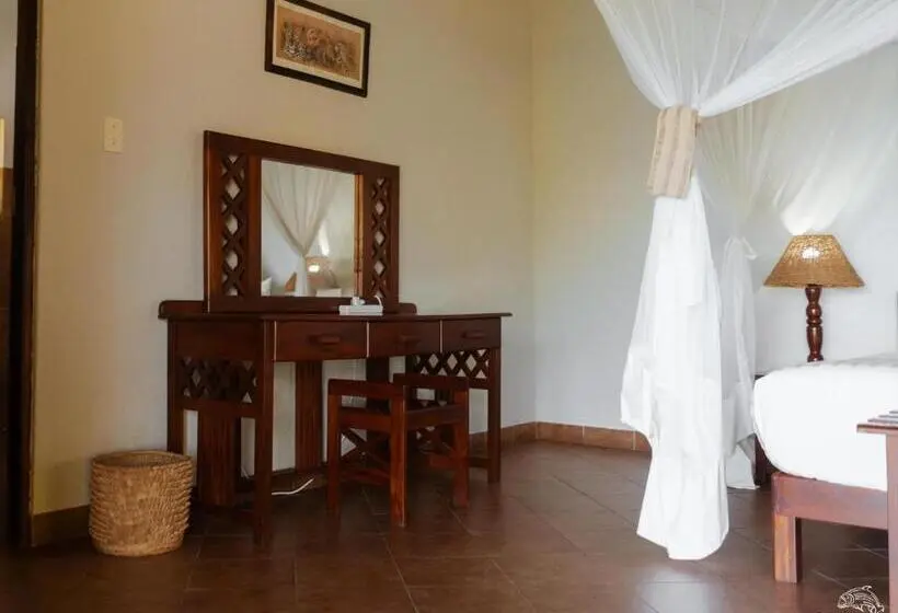 اتاق خانوادگی, Masumu River Lodge