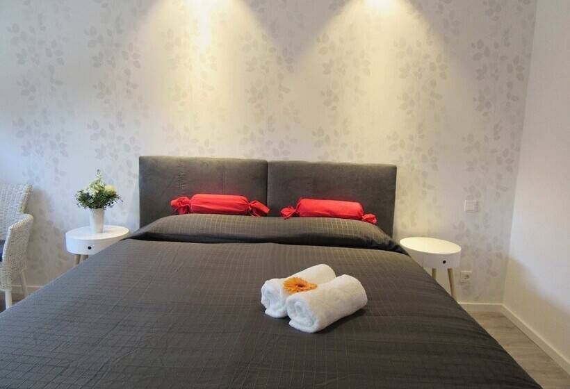 발코니 디럭스 룸, Minsu