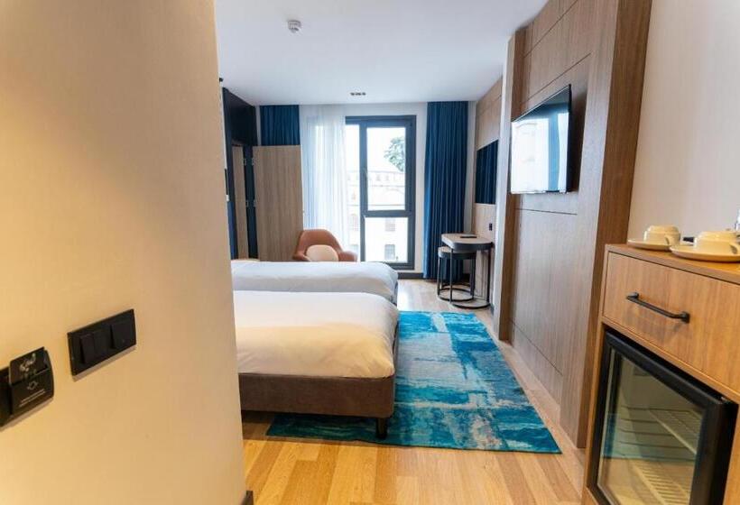 اتاق استاندارد, Mövenpick Hotel Trabzon