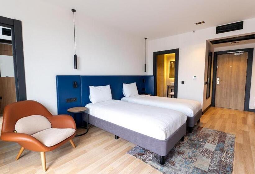 اتاق استاندارد, Mövenpick Hotel Trabzon