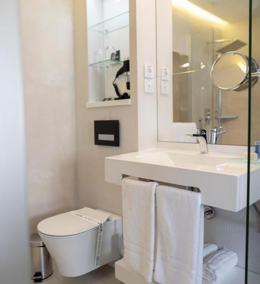 غرفة ديلوكس فردية, The Dome