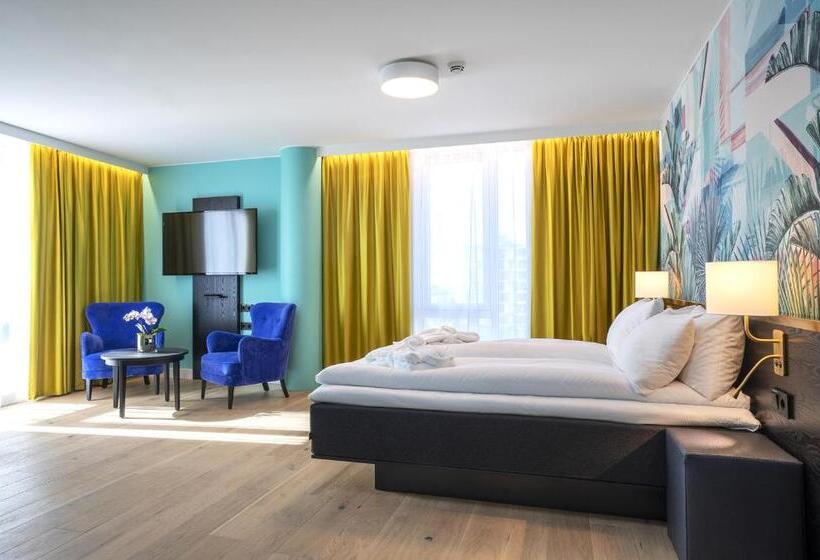 디럭스 룸, Thon Hotel Storo