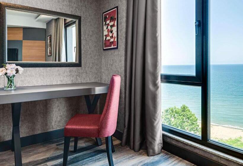 اتاق لوکس, Mövenpick Hotel Trabzon