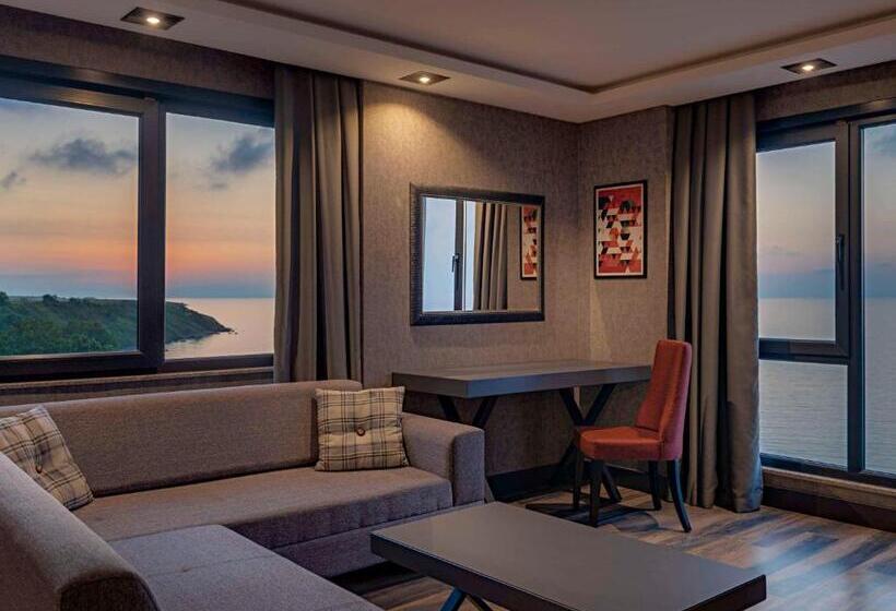 اتاق لوکس, Mövenpick Hotel Trabzon