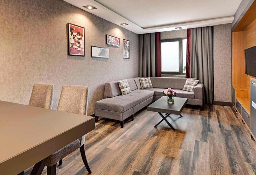 سوییت خانوادگی, Mövenpick Hotel Trabzon