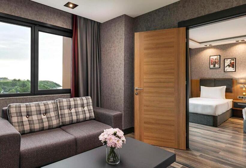 سوییت جونیور, Mövenpick Hotel Trabzon
