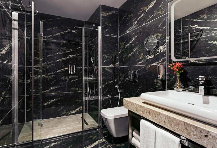 اتاق استاندارد سه نفره, Mövenpick Hotel Trabzon