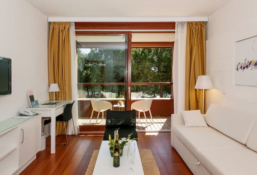 Люкс Премиум, Maistra Select All Suite Island Hotel Istra