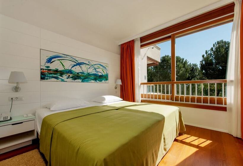Люкс Премиум, Maistra Select All Suite Island Hotel Istra