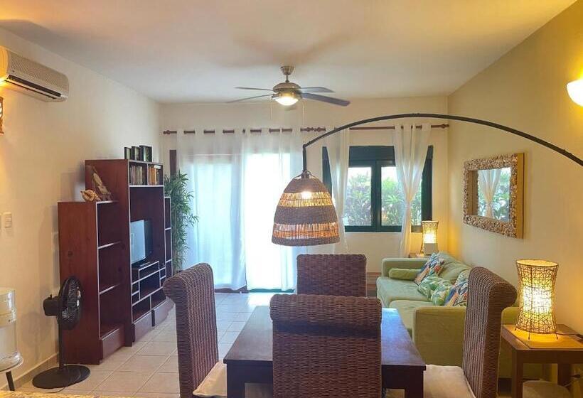 带1个卧室带泳池的公寓, Stanza Mare Beach Front