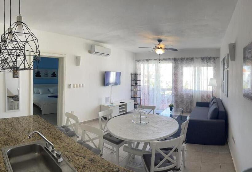 带1个卧室的带海景的公寓, Stanza Mare Beach Front