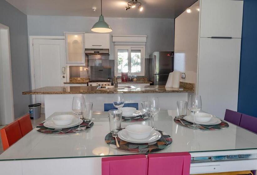 低层单卧公寓, Stanza Mare Beach Front