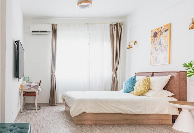 标准间, Seabreaze Garden