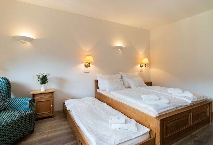 デラックスルーム, Pension Slunečnice & Panorama Restaurace Farma