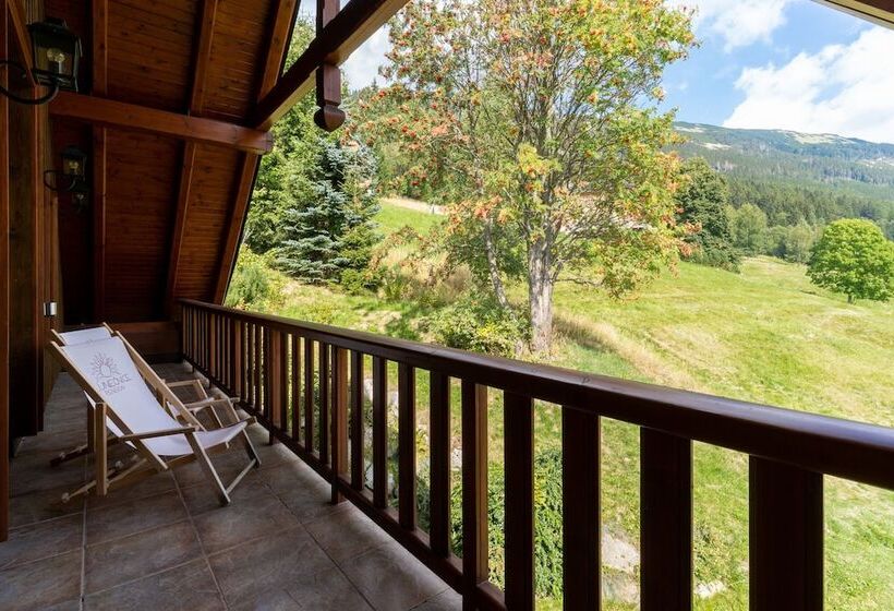 デラックストリプルルーム, Pension Slunečnice & Panorama Restaurace Farma