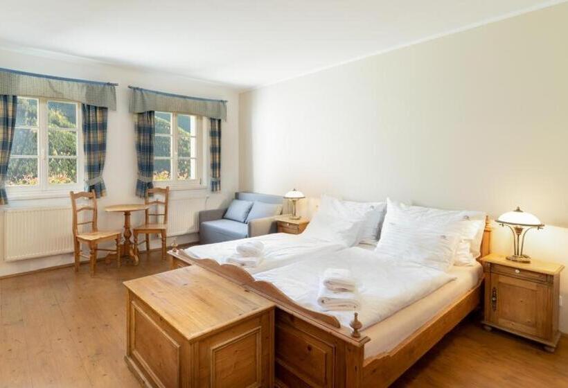 マウンテンビュースタンダードルーム, Pension Slunečnice & Panorama Restaurace Farma