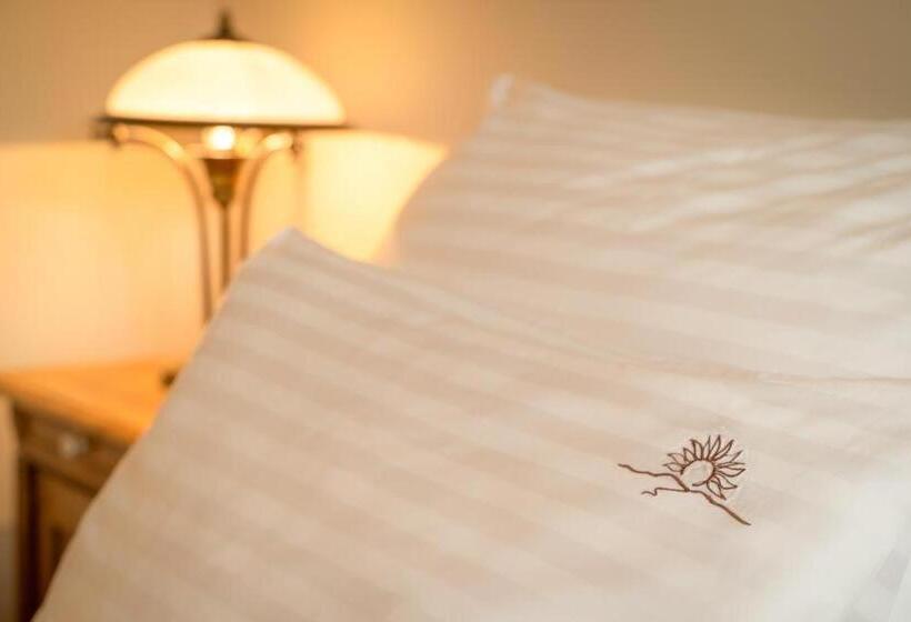 スタンダードルーム, Pension Slunečnice & Panorama Restaurace Farma