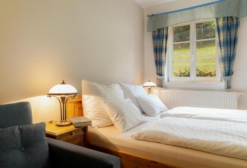 スタンダードルーム, Pension Slunečnice & Panorama Restaurace Farma