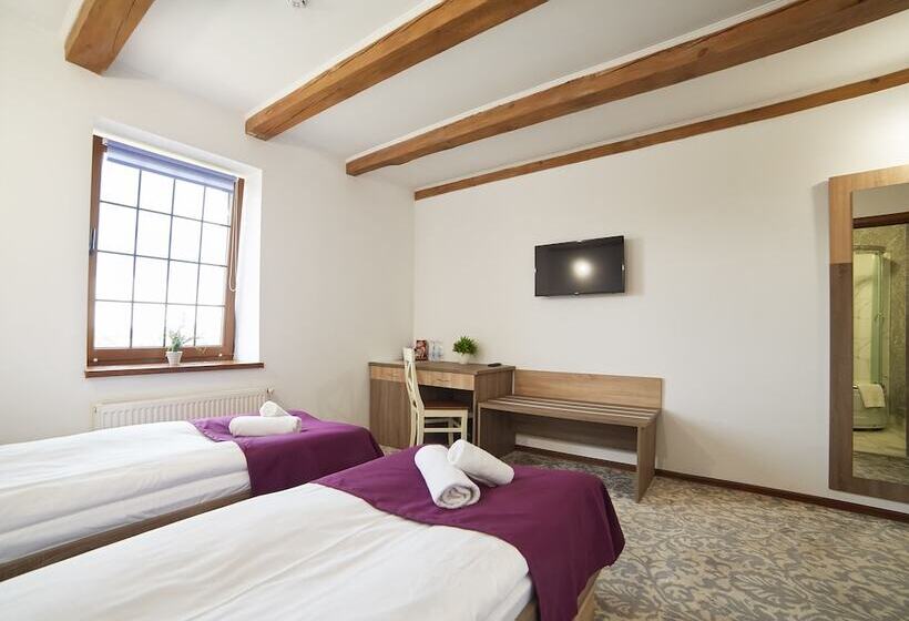 اتاق استاندارد, Coin