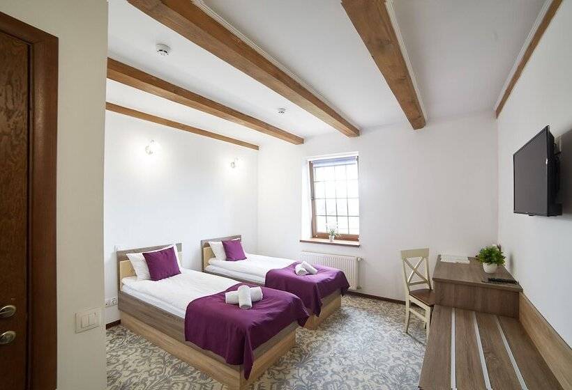 اتاق استاندارد, Coin