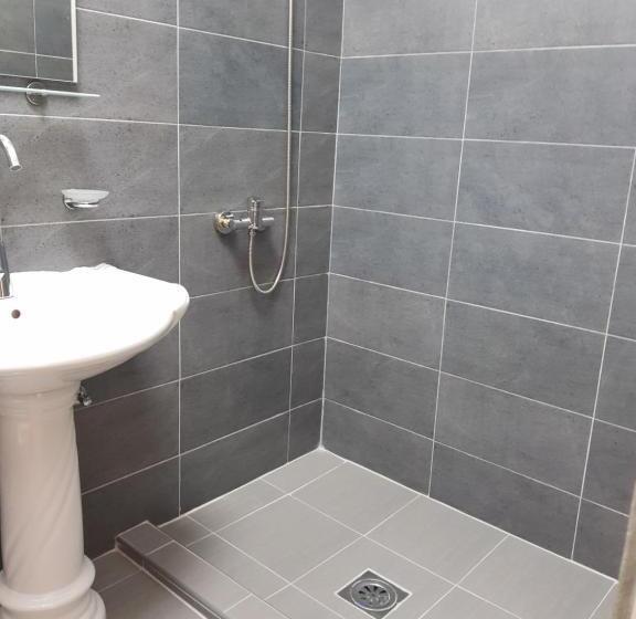 اتاق کلاسیک سه تخته, Dnd X