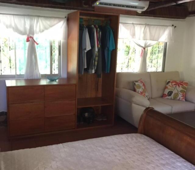 Студия Deluxe, Mal Pais Surf Camp