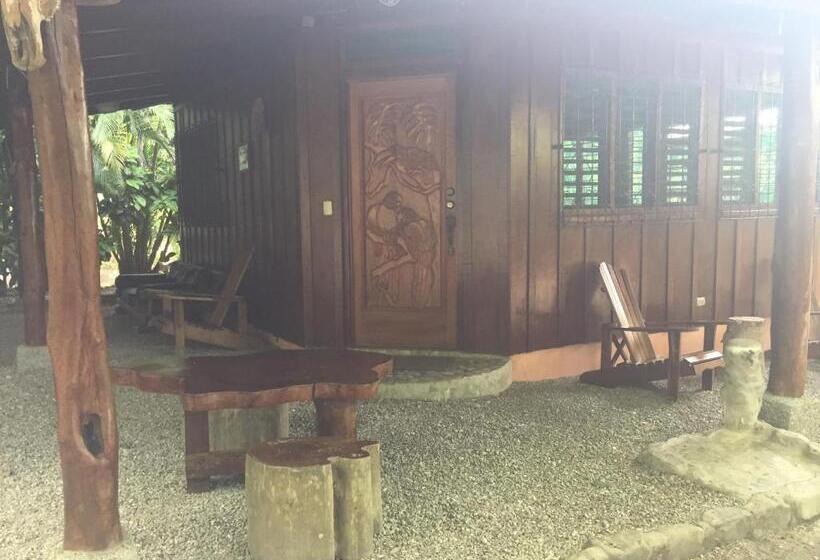 Вилла 1 Спальня Вид на Сад, Mal Pais Surf Camp