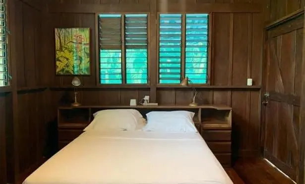 خانه 1 خوابه, Mal Pais Surf Camp