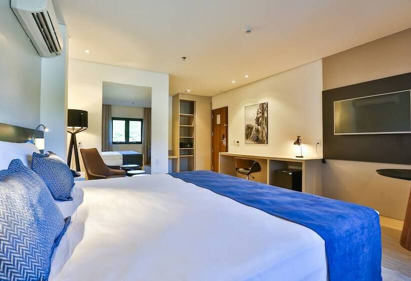 Номер Deluxe, Quality Hotel Blumenau