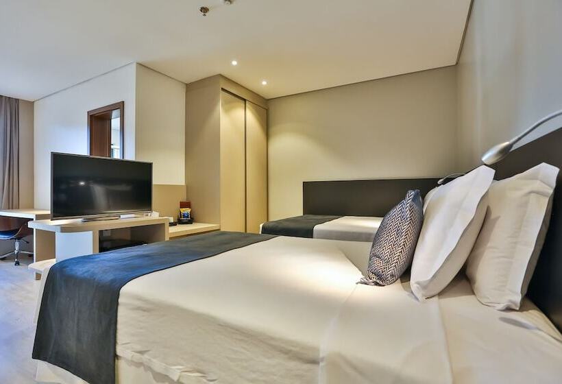 Номер Deluxe, Quality Hotel Blumenau