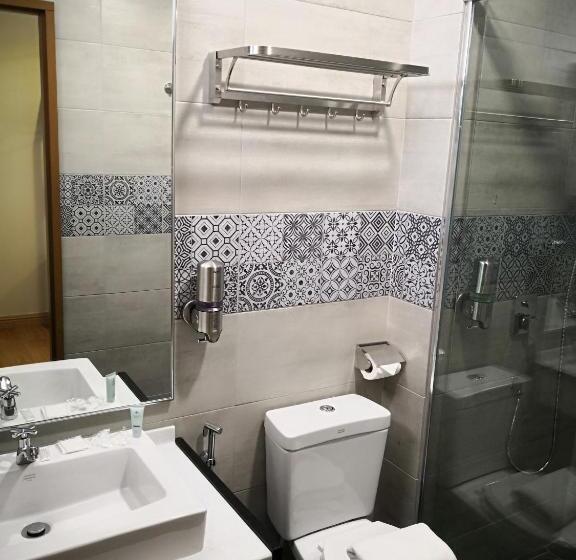 غرفة قياسية رباعية, Aman Tioman Beach Resort