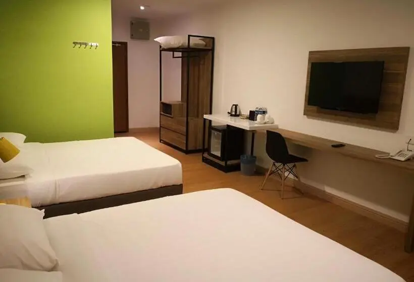 اتاق استاندارد چهار تخته, Aman Tioman Beach Resort