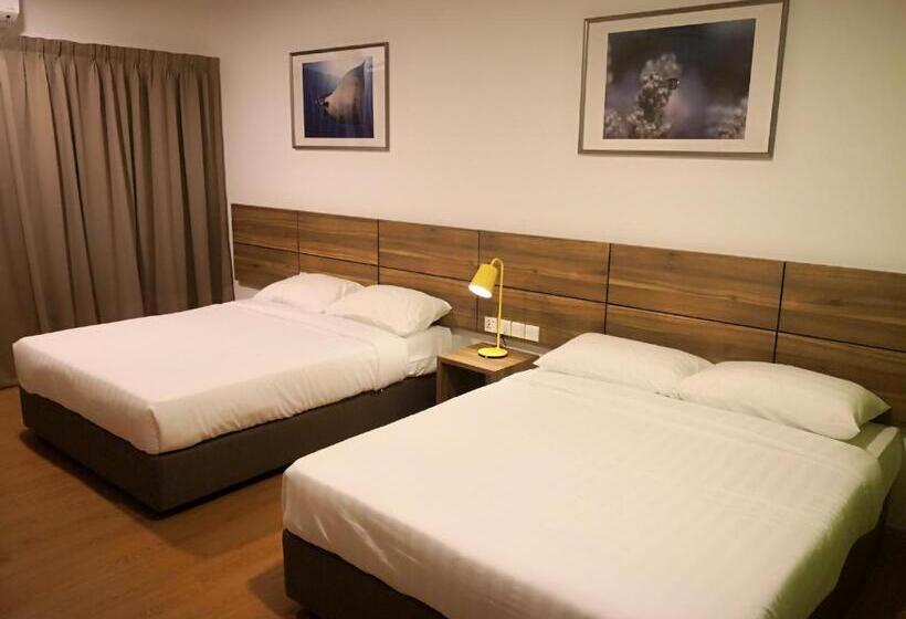 غرفة قياسية رباعية, Aman Tioman Beach Resort