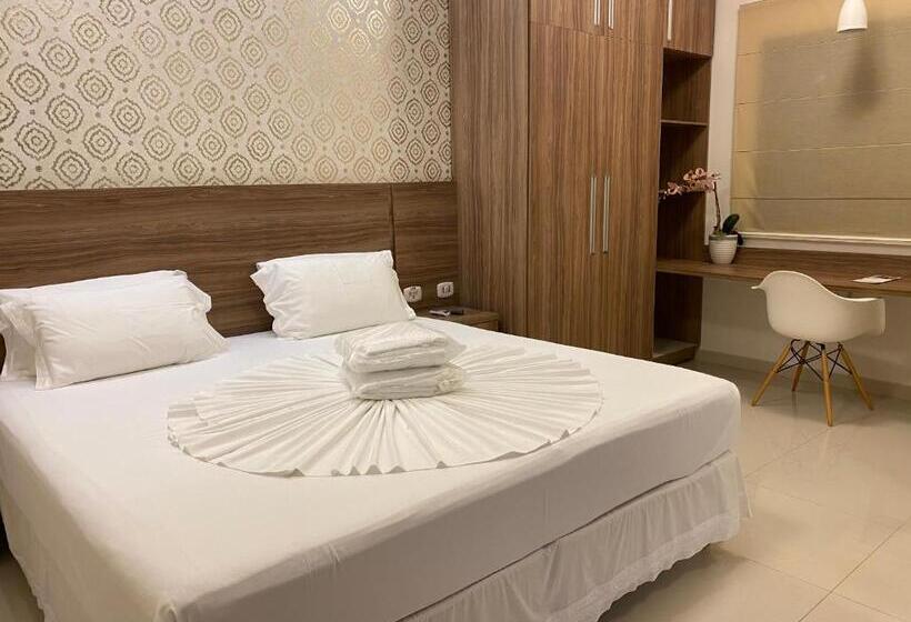 חדר סטנדרט עם מיטת קינג, Aquarius Hotel Aquarius